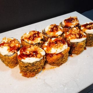 Hot Crispy Garlic Roll